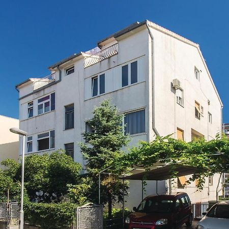Cozy Apartment In Split With Kitchenette מראה חיצוני תמונה