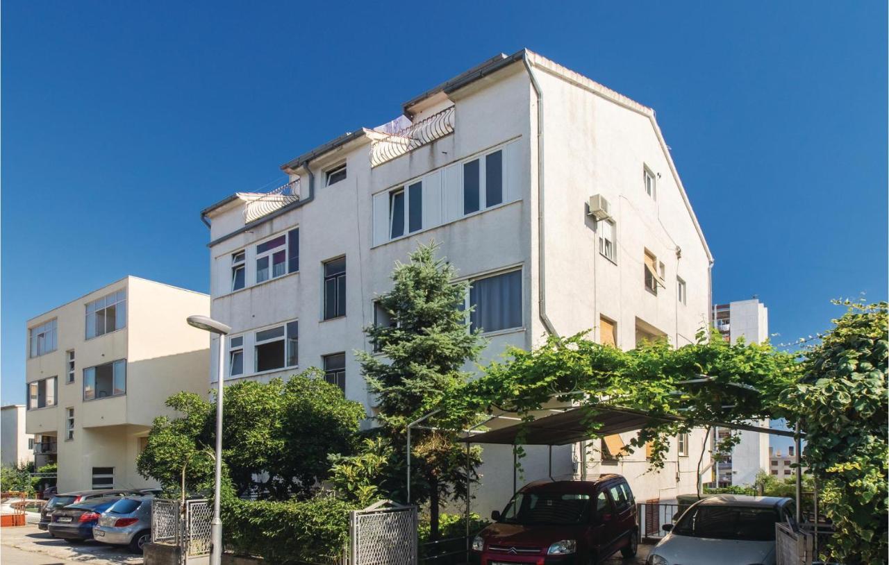 Cozy Apartment In Split With Kitchenette מראה חיצוני תמונה